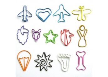 Clips de arame com formas especiais